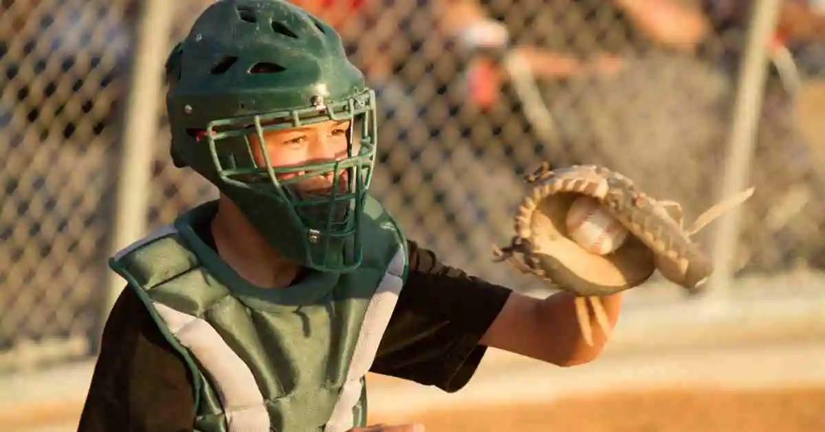 Bullpen Catcher Salary- What Do They Make in MLB?
